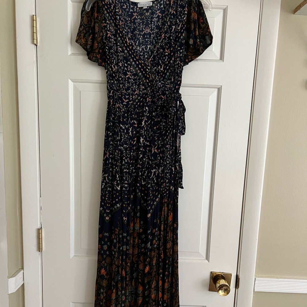 Wrap style dress